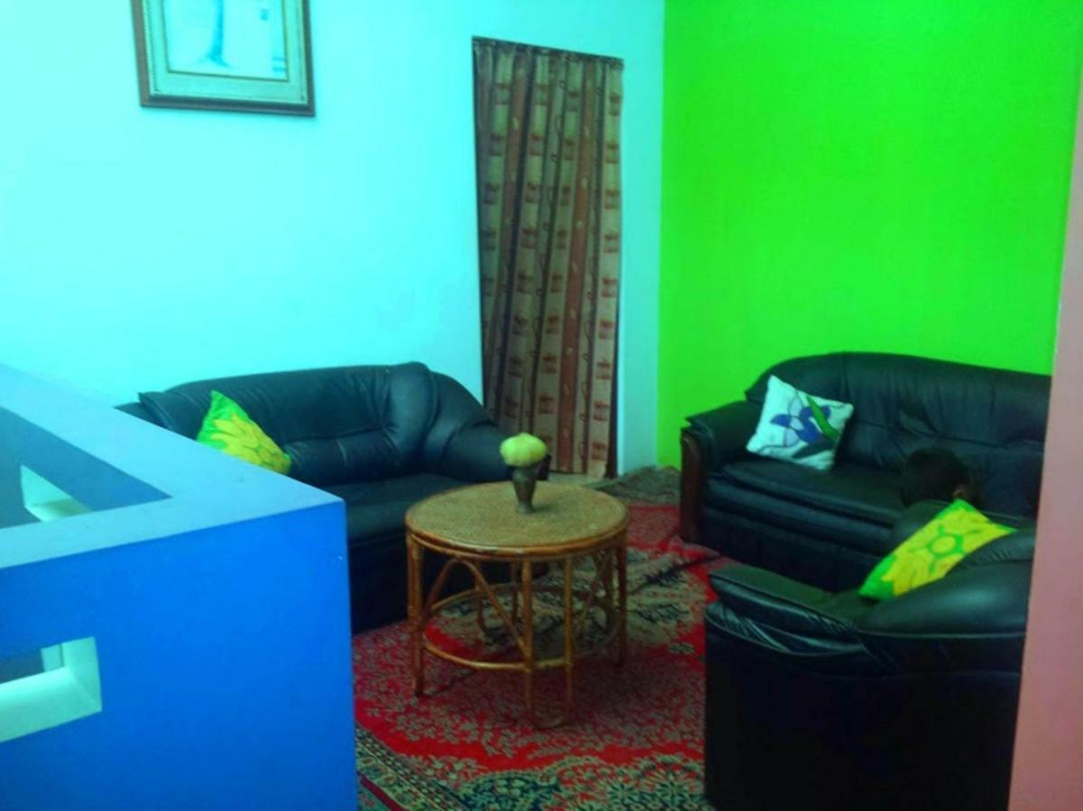Greenwood Kandy Homestay מראה חיצוני תמונה